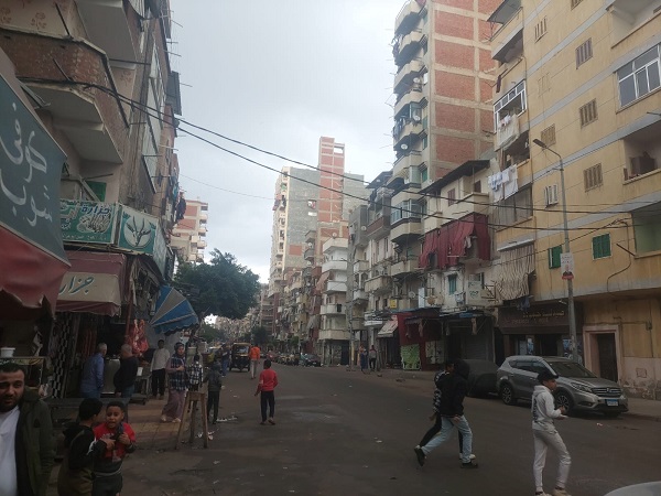 الإسكندرية تشهد تراكم السحب وتساقط أمطار حفيفة 